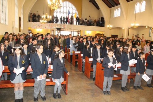 Setenta Primeras Comuniones en nuestro aniversario número 70