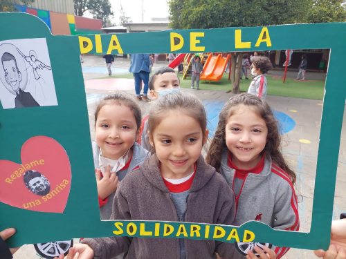 “Regálame Una Sonrisa”: 18 de Agosto Día de la Solidaridad