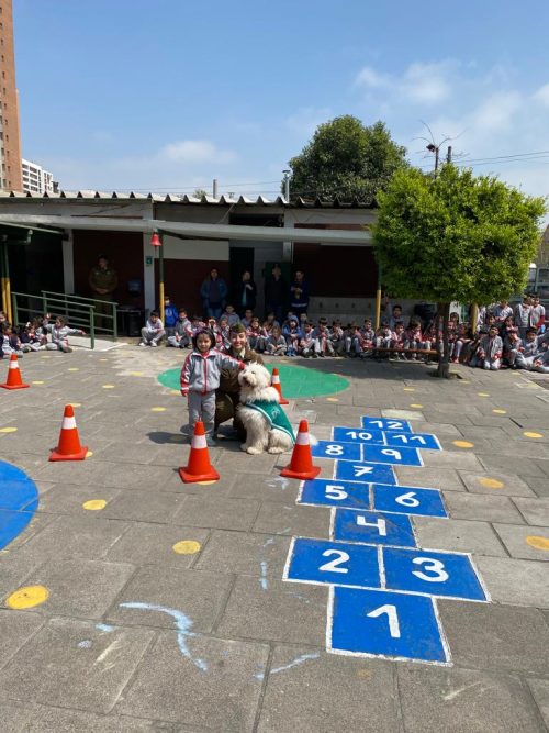 Visita  de  la Escuela de Adiestramiento Canino