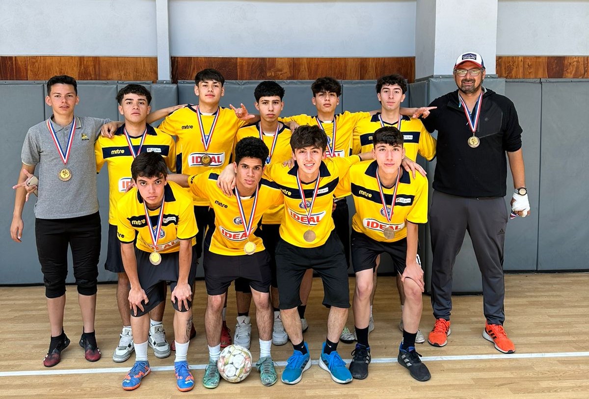 San Marcos Obtiene Medalla de Bronce en el Interescolar de Futsal Universidad Autónoma