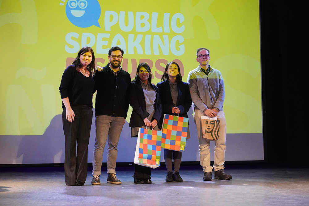 Concurso de Discurso Público/Public Speaking
