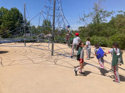 Paseo de los Segundos Básicos al Parque Bicentenario