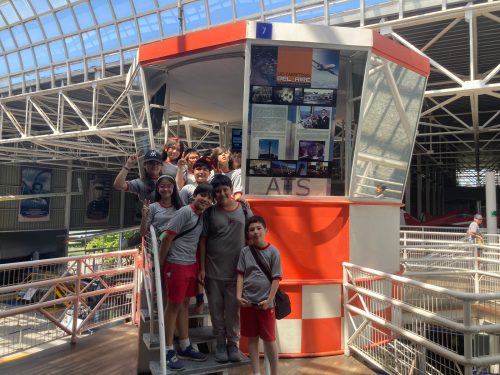 VISITA AL MUSEO NACIONAL AERONÁUTICO Y DEL ESPACIO