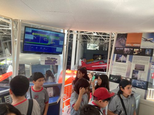 VISITA AL MUSEO NACIONAL AERONÁUTICO Y DEL ESPACIO