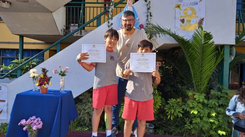 Premiación alumnos/as destacados/as 2023