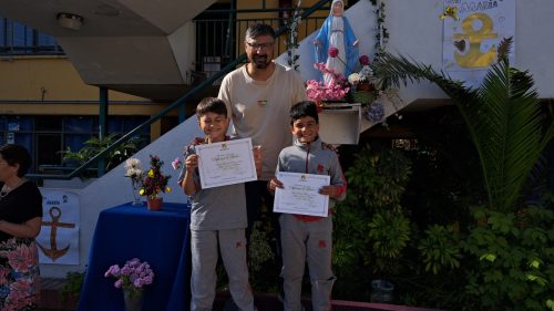 Premiación alumnos/as destacados/as 2023