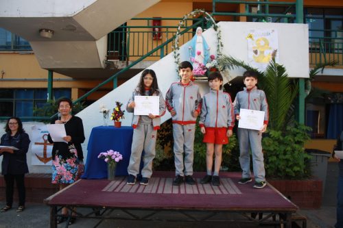 Premiación alumnos/as destacados/as 2023