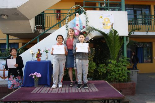 Premiación alumnos/as destacados/as 2023