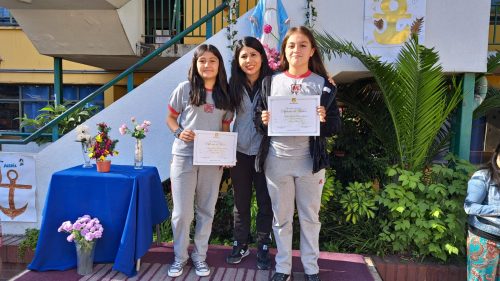 Premiación alumnos/as destacados/as 2023