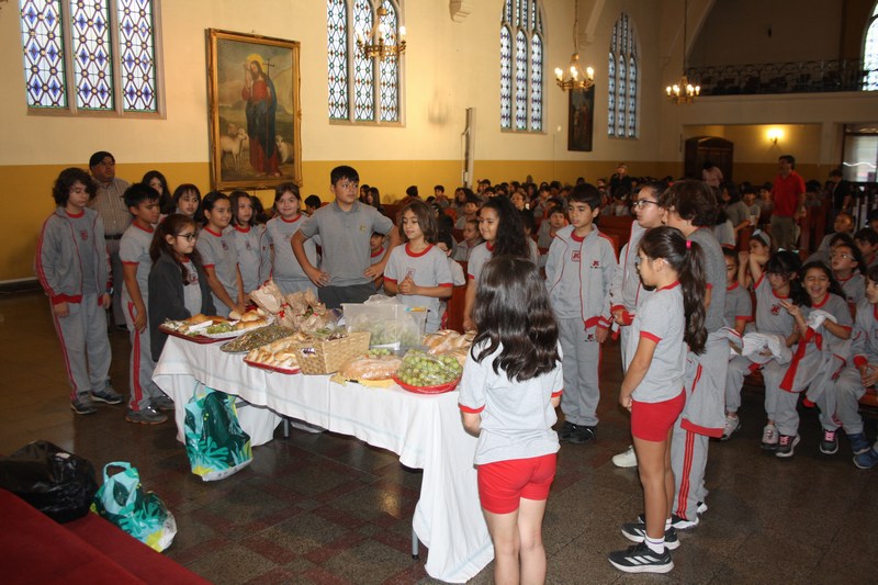 Celebración del Jueves Santo en la comunidad escolar