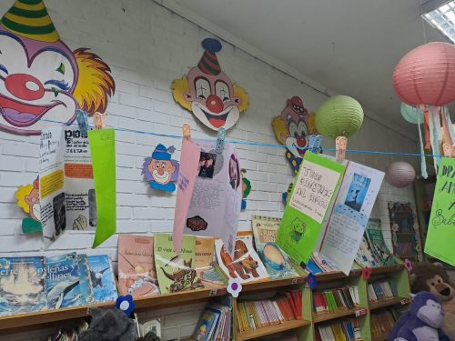 EXPOSICIÓN DEL TALLER DE  LITERATURA EN BIBLIOTECA
