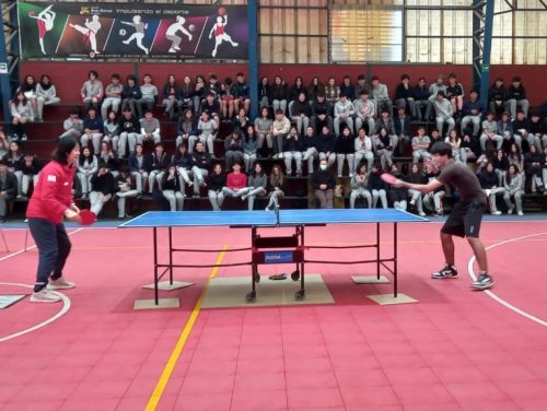 Tania Zeng dio Clínica de Tenis de Mesa en nuestro colegio
