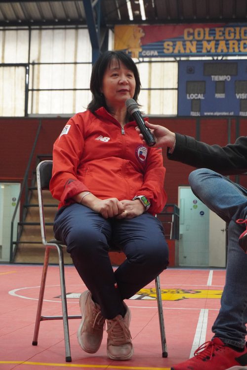 Tania Zeng dio Clínica de Tenis de Mesa en nuestro colegio