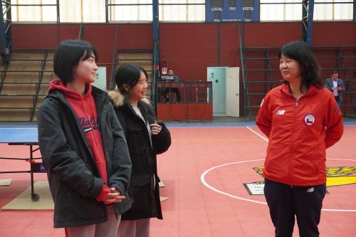 Tania Zeng dio Clínica de Tenis de Mesa en nuestro colegio