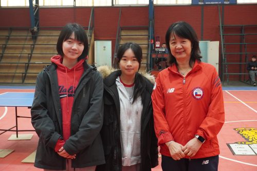 Tania Zeng dio Clínica de Tenis de Mesa en nuestro colegio