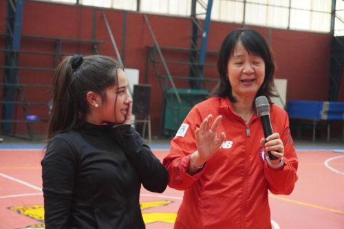 Tania Zeng dio Clínica de Tenis de Mesa en nuestro colegio