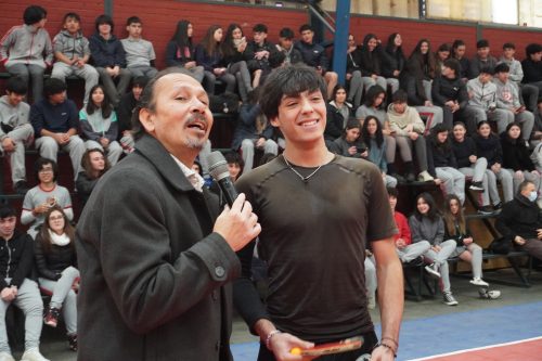 Tania Zeng dio Clínica de Tenis de Mesa en nuestro colegio