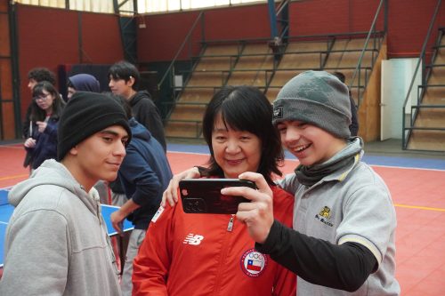 Tania Zeng dio Clínica de Tenis de Mesa en nuestro colegio