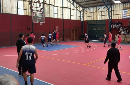 SAN  MARCOS  GANA  EL COMUNAL  DE  BÁSQUETBOL  DE  LOS  JUEGOS  DEPORTIVOS ESCOLARES