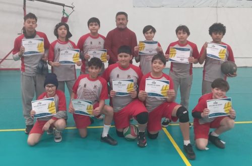 BUENA  PARTICIPACIÓN  DE SAN MARCOS  EN  EL ENCUENTRO DE  VÓLEIBOL  VARONES MINI BOSTONEDUCA
