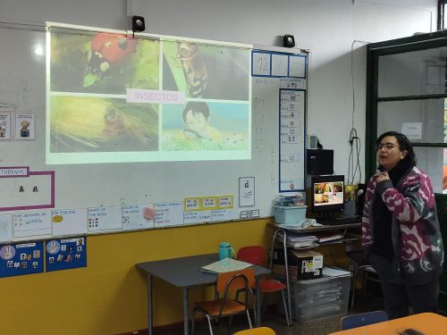 Interesante Charla en Kínder Sobre los Seres Vivos