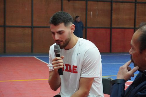 Visita de Sebastián Herrera y Clínica de Básquetbol en Colegio San Marcos de Macul