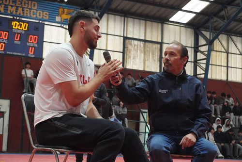 Visita de Sebastián Herrera y Clínica de Básquetbol en Colegio San Marcos de Macul