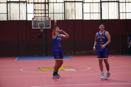 Visita de Sebastián Herrera y Clínica de Básquetbol en Colegio San Marcos de Macul