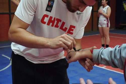 Visita de Sebastián Herrera y Clínica de Básquetbol en Colegio San Marcos de Macul