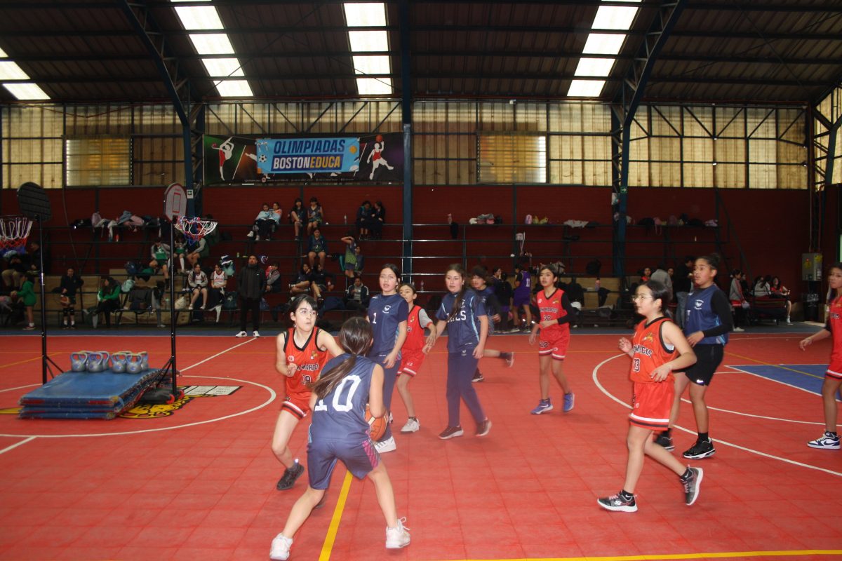 Básquetbol MIni Damas en Olimpiadas  BostonEduca