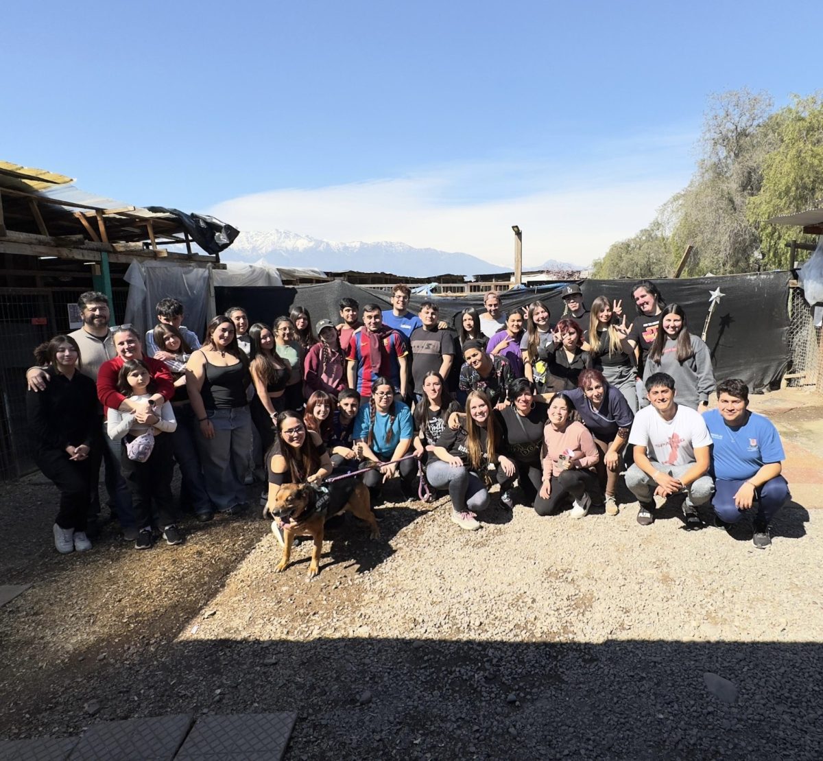 Jornada voluntaria de Eje San Marcos en refugio PROANI