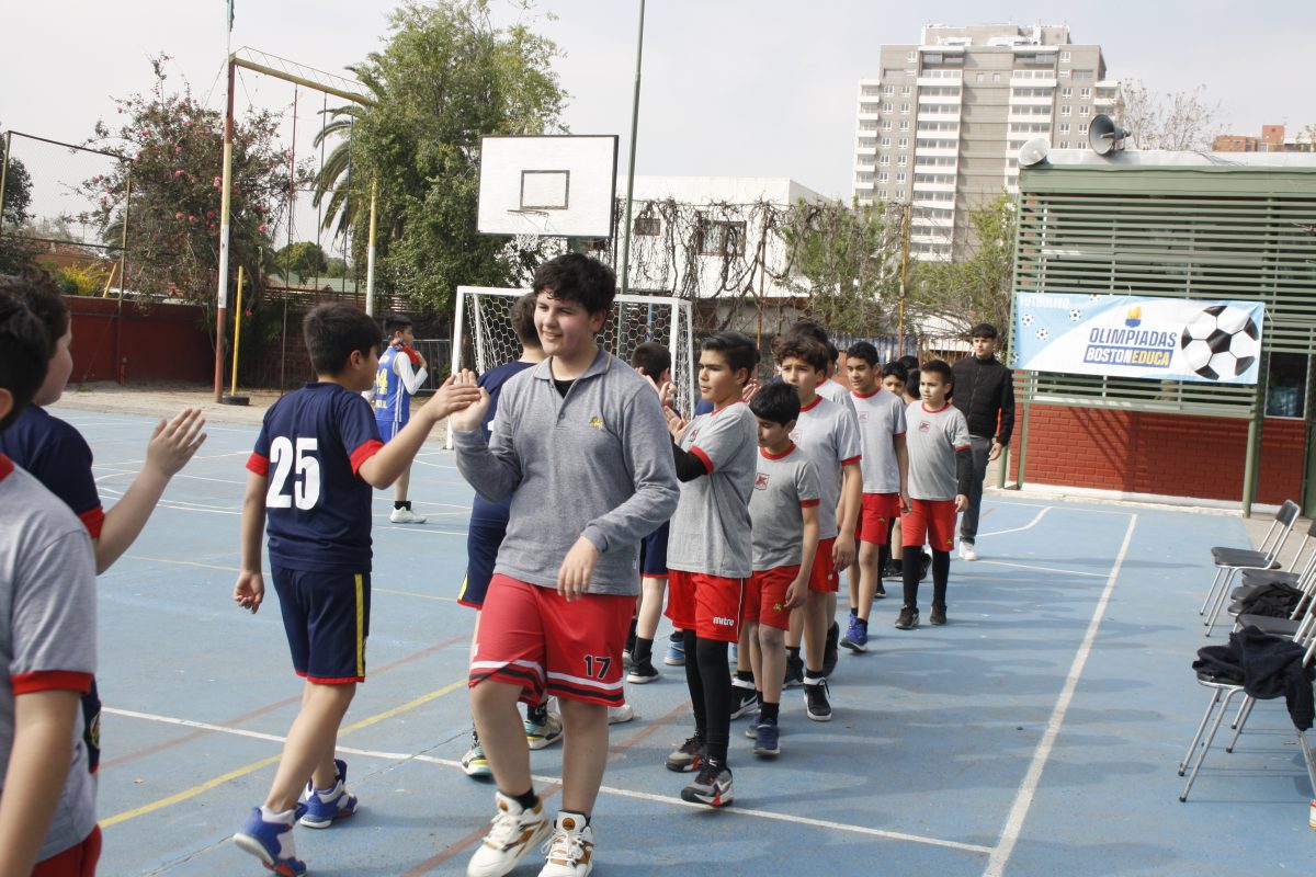 Encuentro de Básquetbol Mini Varones en las Olimpiadas BostonEduca