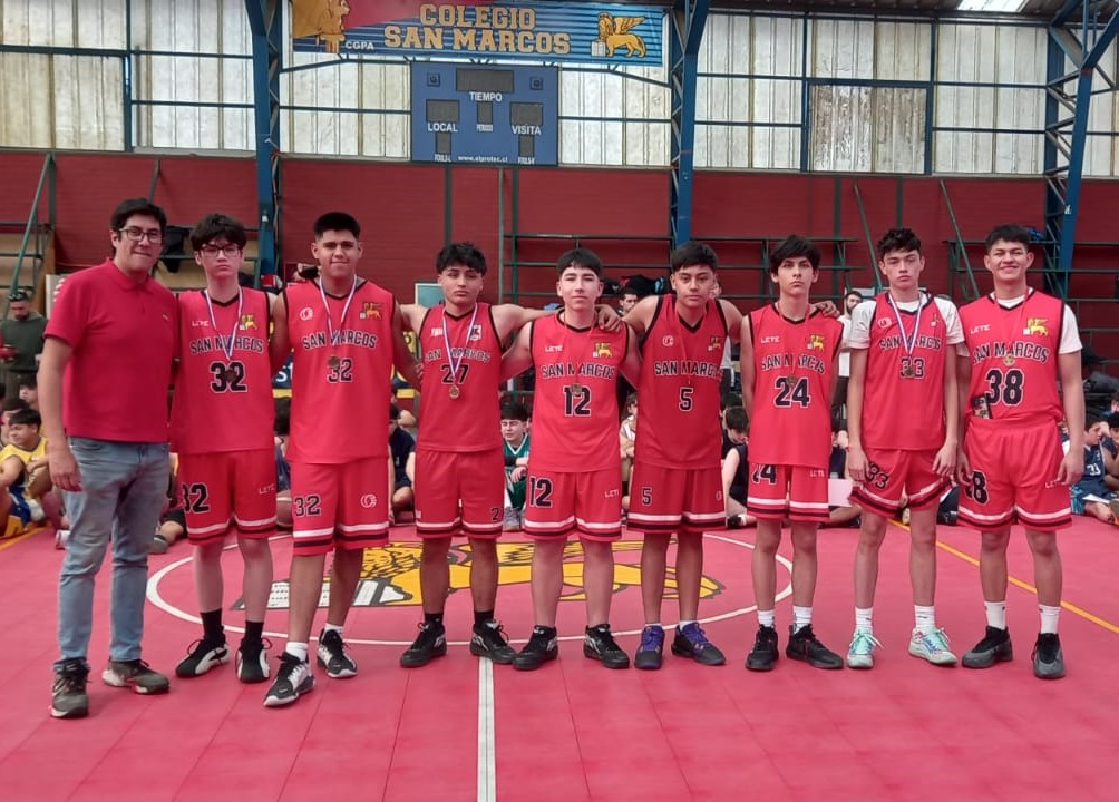 SAN MARCOS TERCER LUGAR EN LA COMPETENCIA  BÁSQUETBOL VARONES INTERMEDIA,BOSTON  EDUCA