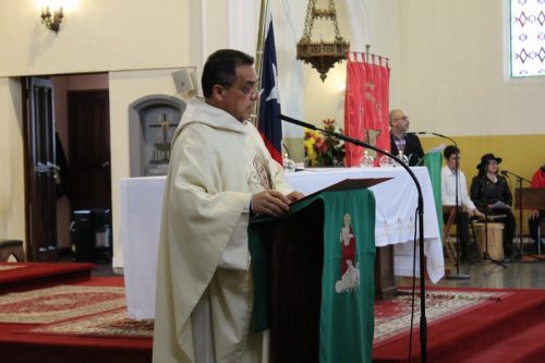 Misa  Comunitaria  “a la  chilena”