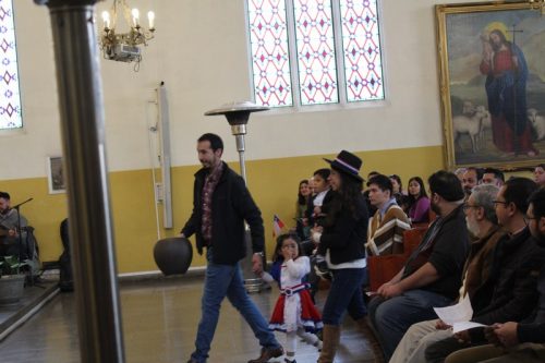 Misa  Comunitaria  “a la  chilena”