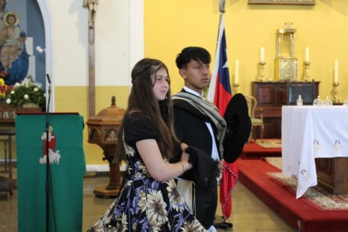 Misa  Comunitaria  “a la  chilena”