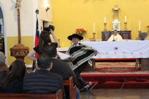 Misa  Comunitaria  “a la  chilena”