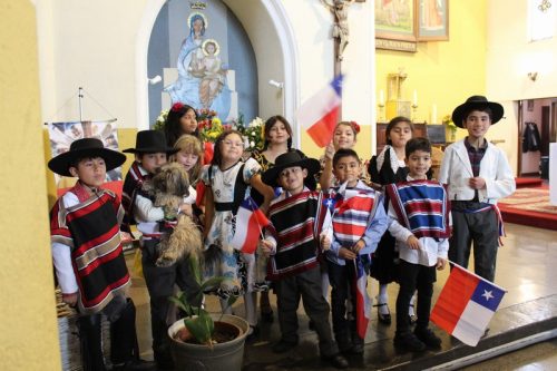 Misa  Comunitaria  “a la  chilena”