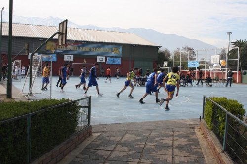 BASQUETBOL VARONES INTERMEDIA COMPETENCIA BOSTONEDUCA