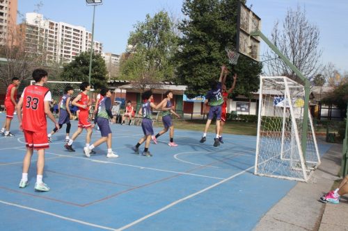 BASQUETBOL VARONES INTERMEDIA COMPETENCIA BOSTONEDUCA
