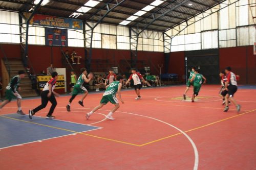 BASQUETBOL VARONES INTERMEDIA COMPETENCIA BOSTONEDUCA