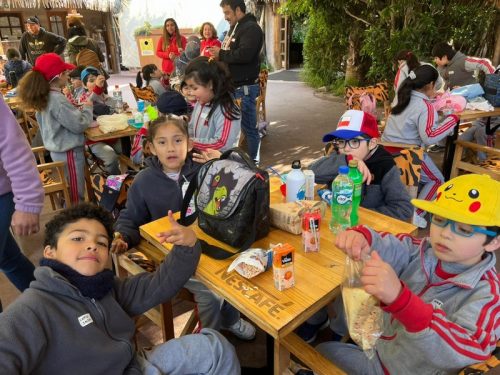 SEGUNDOS  BÁSICOS  VISITAN EL  BUIN ZOO