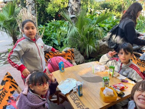 SEGUNDOS  BÁSICOS  VISITAN EL  BUIN ZOO