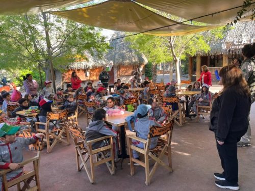 SEGUNDOS  BÁSICOS  VISITAN EL  BUIN ZOO
