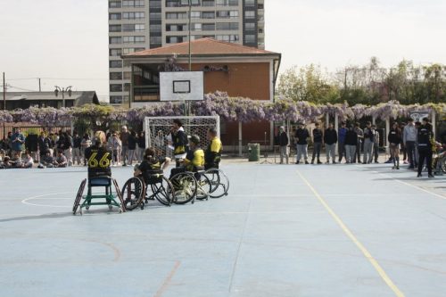 ACTIVIDAD DE  DEPORTE  ADAPTADO (HANDBOL EN  SILLA  DE RUEDAS)