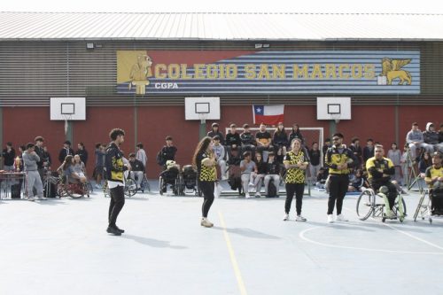 ACTIVIDAD DE  DEPORTE  ADAPTADO (HANDBOL EN  SILLA  DE RUEDAS)