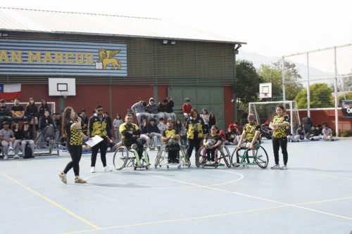 ACTIVIDAD DE  DEPORTE  ADAPTADO (HANDBOL EN  SILLA  DE RUEDAS)