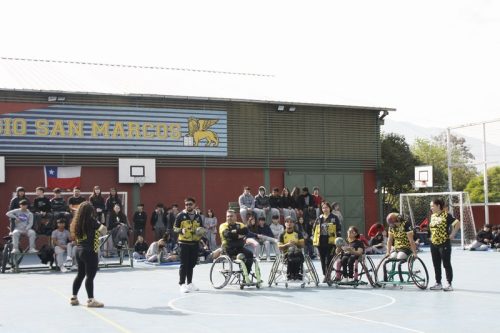 ACTIVIDAD DE  DEPORTE  ADAPTADO (HANDBOL EN  SILLA  DE RUEDAS)