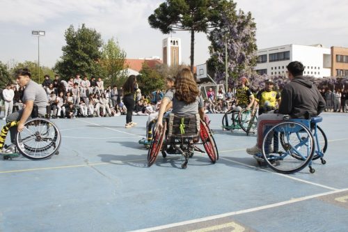 ACTIVIDAD DE  DEPORTE  ADAPTADO (HANDBOL EN  SILLA  DE RUEDAS)
