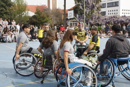 ACTIVIDAD DE  DEPORTE  ADAPTADO (HANDBOL EN  SILLA  DE RUEDAS)